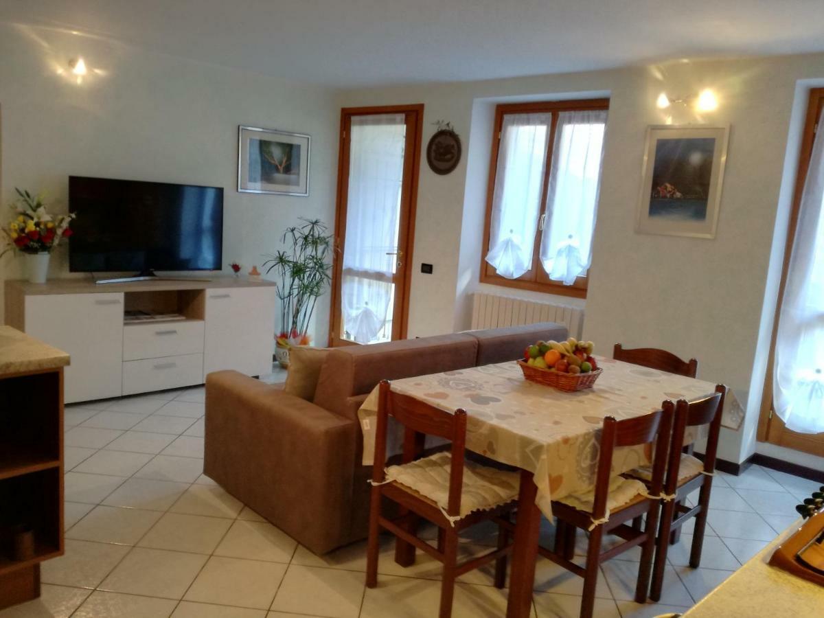 Appartamento Borgo Antico Oliveto Lario 외부 사진