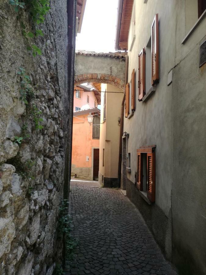 Appartamento Borgo Antico Oliveto Lario 외부 사진